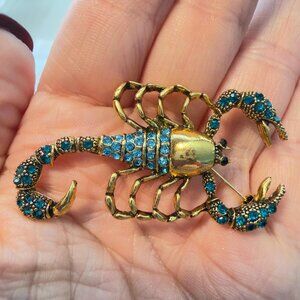 Scorpion Vintage Style Brooch Gold Tone Blue Rhinestone Figural Pin – 2.25” Long